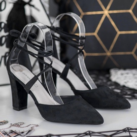 Goodin Wiązane Czółenka czarne 1