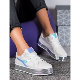 Ideal Shoes X-9758w białe 1