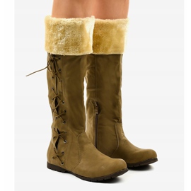 Brązowe ocieplane kozaki płaskie AF1151 1