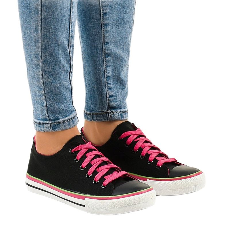 Czarne niskie trampki klasyczne W03 zielone 1