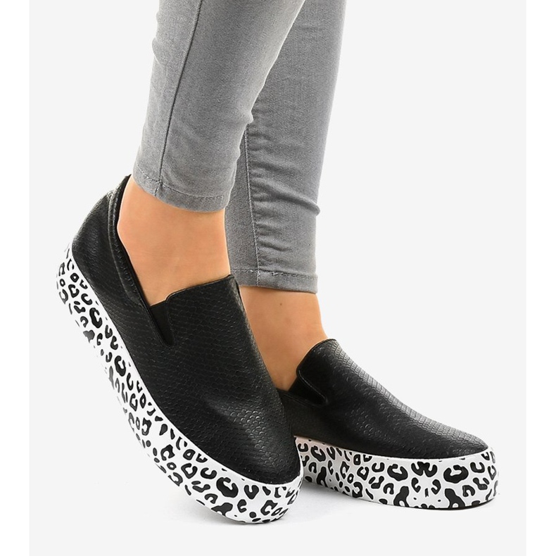 Czarne trampki wsuwane WNH-3 2