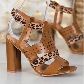 Small Swan Ażurowe Sandały Leopard Print brązowe 1