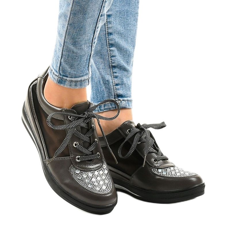 Szare siatkowane sneakersy na koturnie TL-29 1