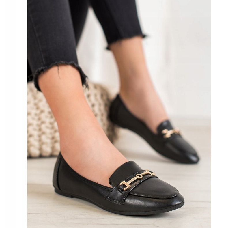 Clowse Stylowe Obuwie Z Eko Skóry czarne 1