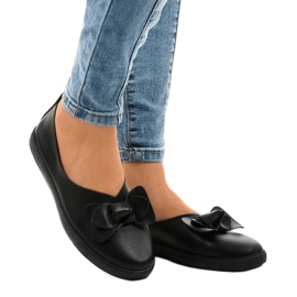 Czarne trampki wsuwane 8895-1 1