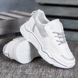 SHELOVET Sneakersy Na Platformie Z Brokatem białe 3