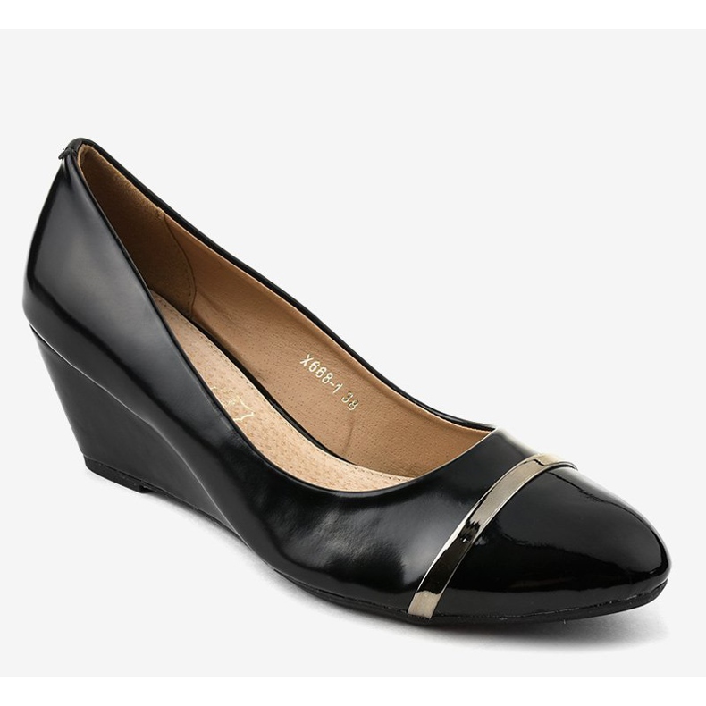 Czarne czółenka na koturnie X668-1 1