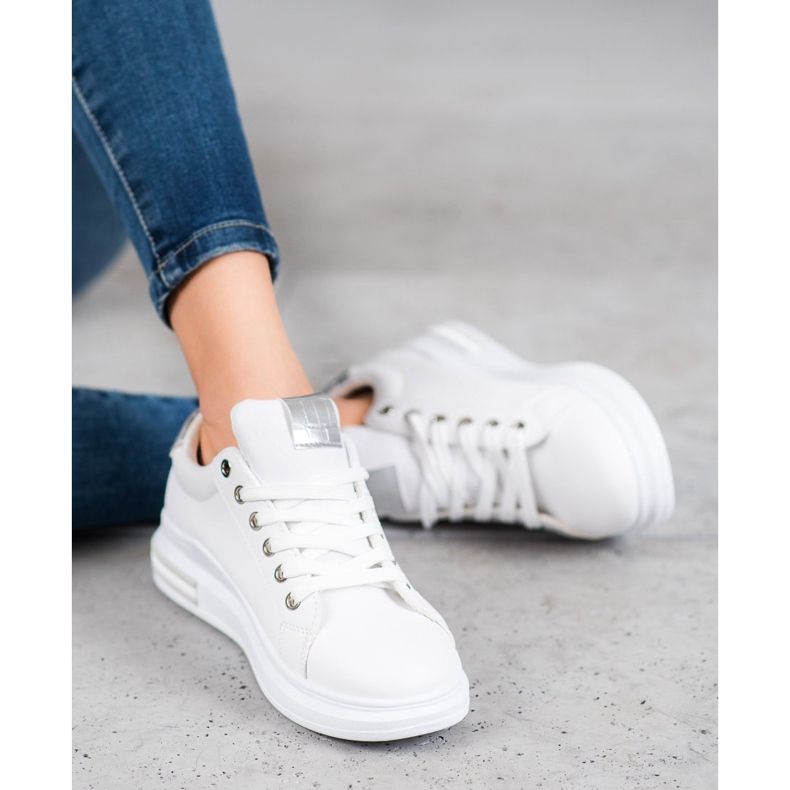 Weide Buty Sportowe Ze Srebrnymi Wstawkami białe 1