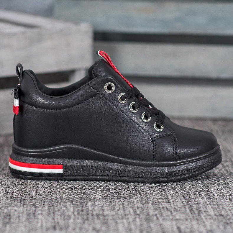 Weide Sneakersy Z Ukrytą Koturną czarne czerwone 1