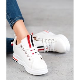 Weide Sneakersy Z Ukrytą Koturną białe czarne czerwone 1