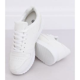 Buty sportowe damskie białe BK938 White 3