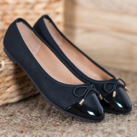 Fama Baleriny W Prążki czarne 1