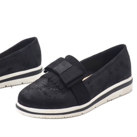 Czarne matowe półbuty na koturnie YT-8 1