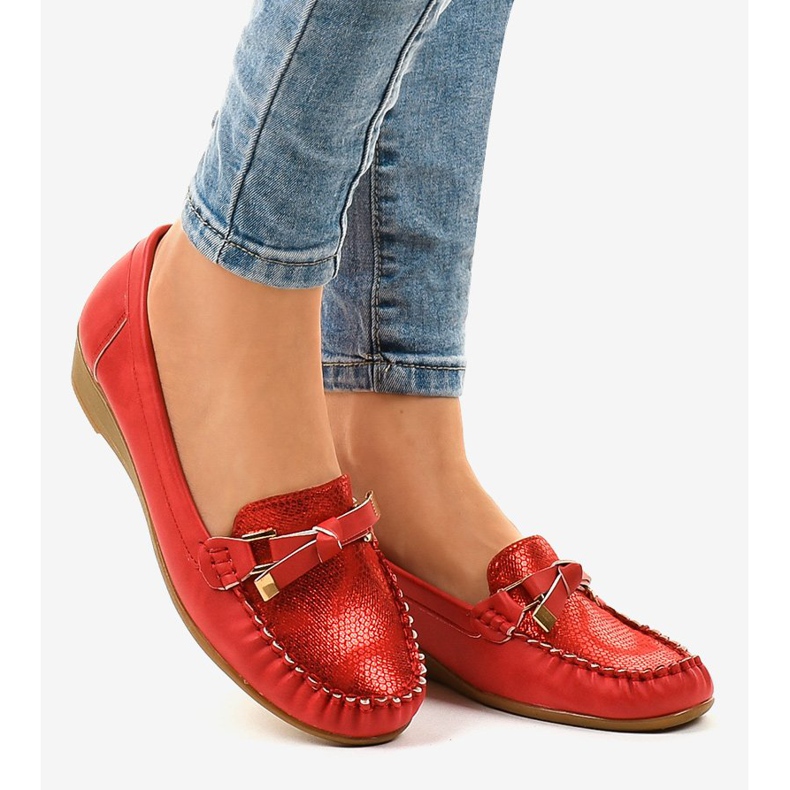 Czerwone matowe półbuty na koturnie BO-303 2