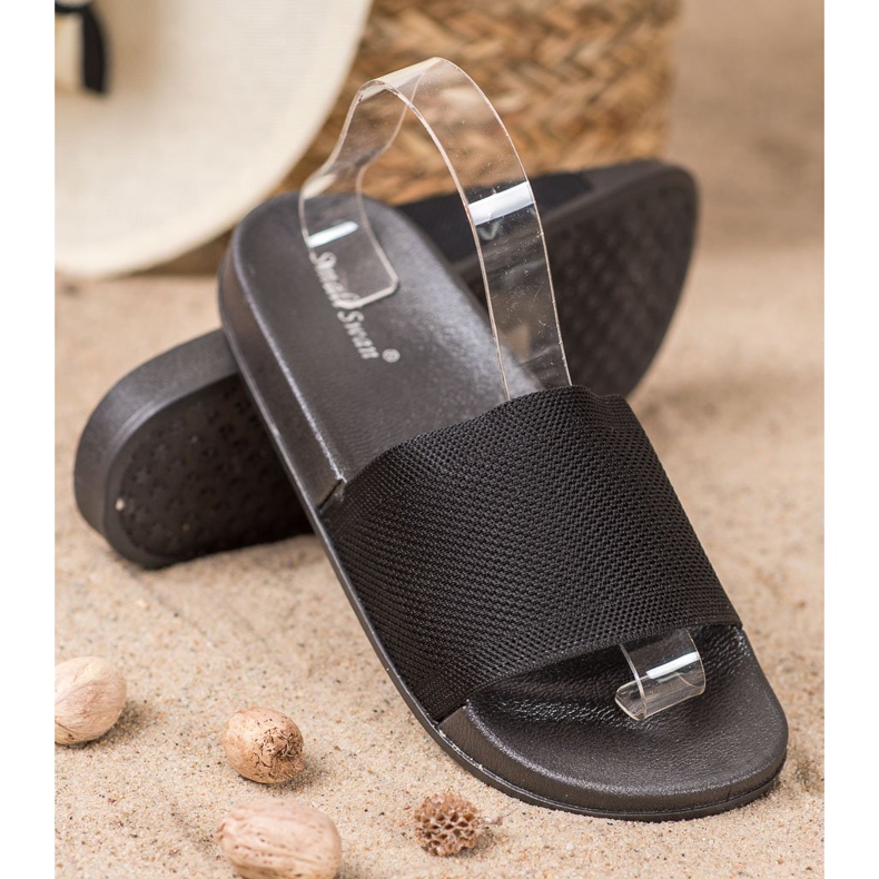 Small Swan Casualowe Klapki czarne 1