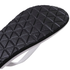 Klapki adidas Eezay Flip Flop W EG2038 białe czarne 5