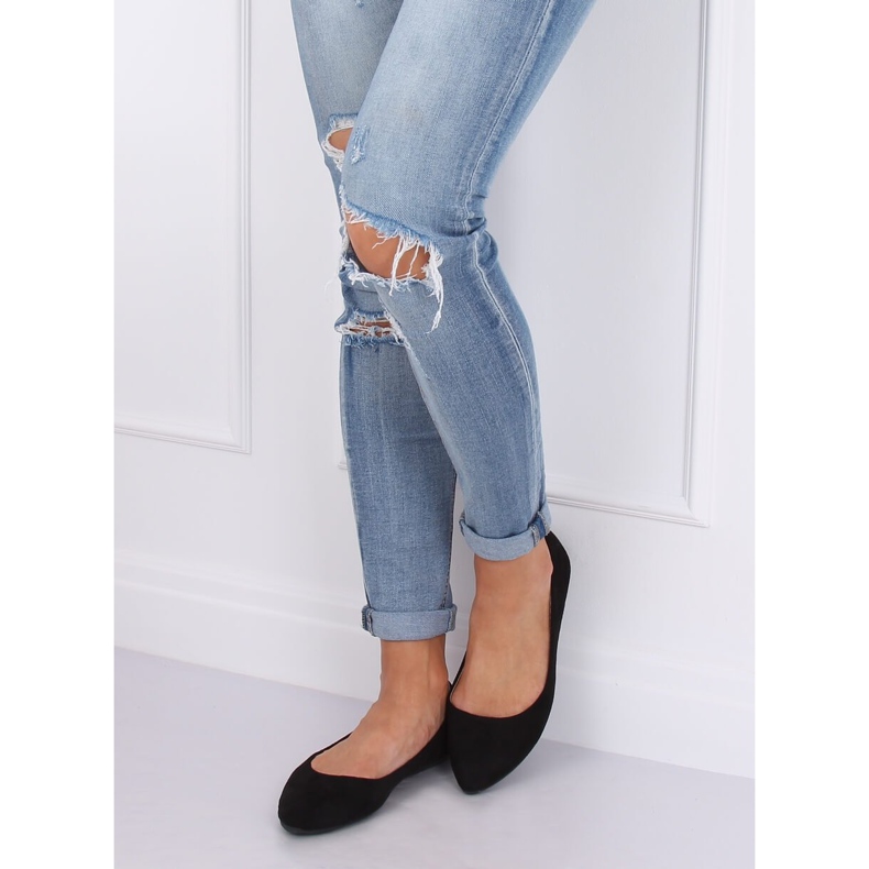 Baleriny z migdałowymi noskami czarne CD52P Black 2