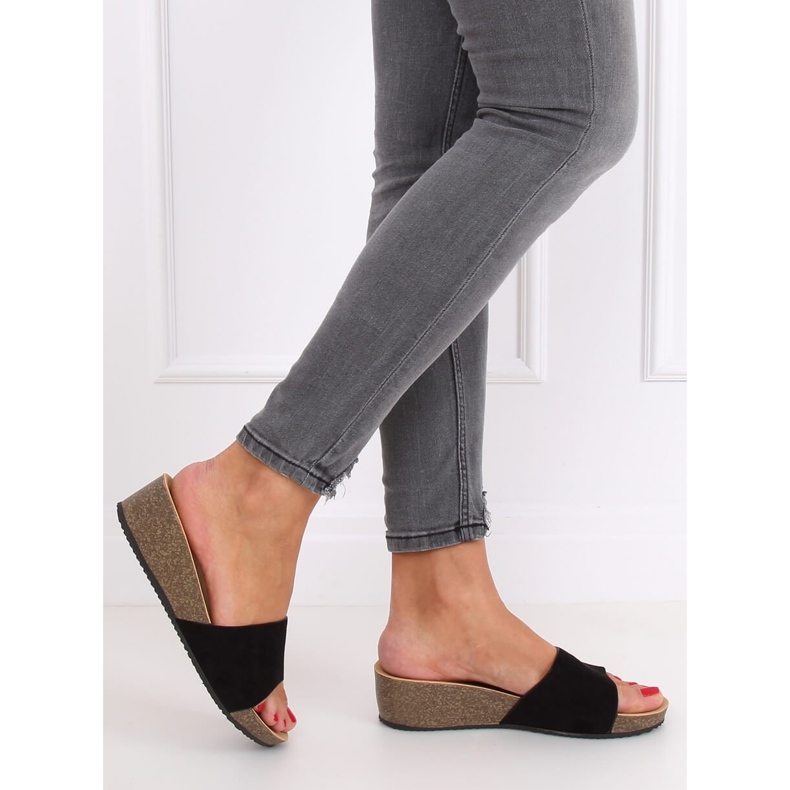 Klapki na koturnie czarne G186P Black 1