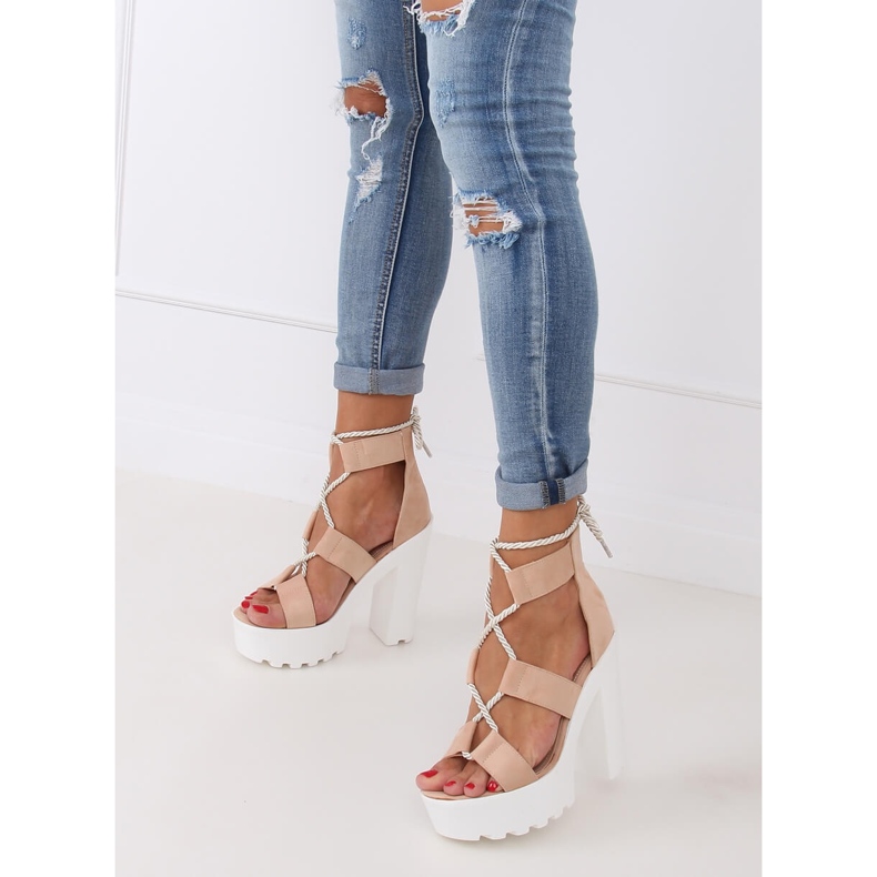 Sandałki na platformie beżowo-różowe NS120 Beige 1