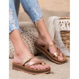 Comer Klapki Na Platformie Fashion żółte 1