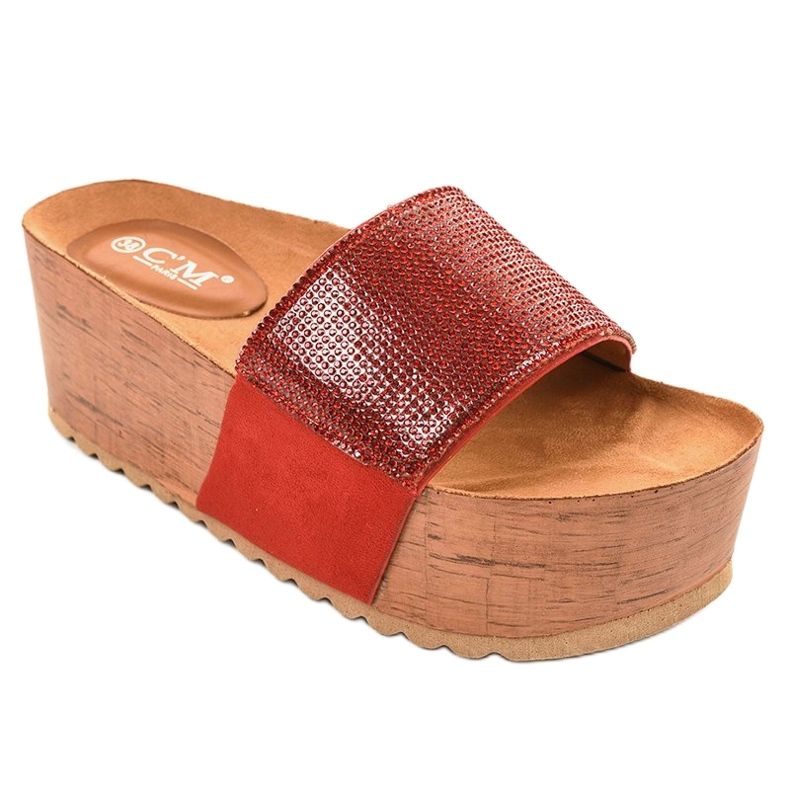 Czerwone klapki na platformie 77-99 1