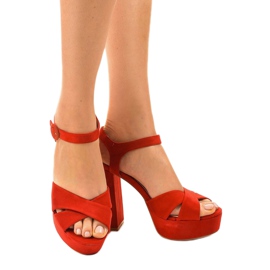 Czerwone sandały na słupku eko-zamsz 63-202 1