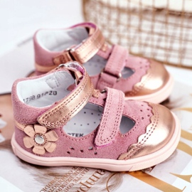 Bartek S.A. Dziecięce Sandałki Dla Dziewcząt Profilaktyczne Bartek T-81798-7/91P różowe 2