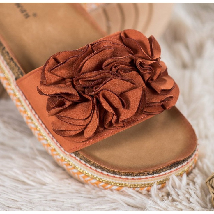 Small Swan Zamszowe Klapki Z Ozdobami wielokolorowe pomarańczowe 1