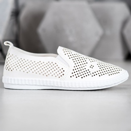 GOLL Ażurowe Białe Slipony 1