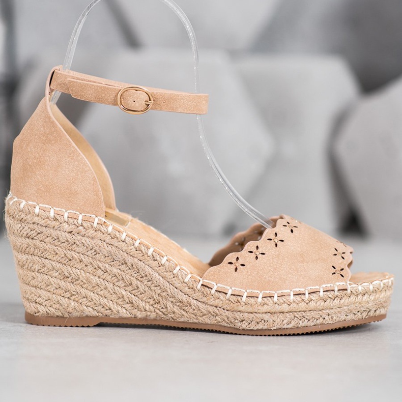 Evento Sandałki Z Ażurowym Wzorem brązowe 1