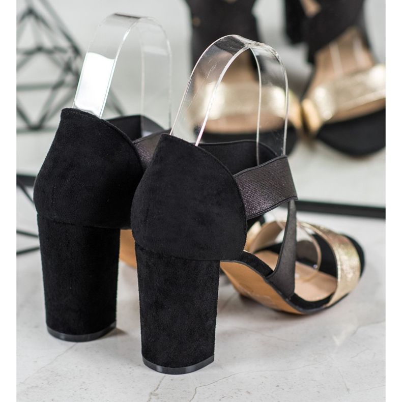 Evento Wsuwane Sandałki Z Gumką czarne żółte 1