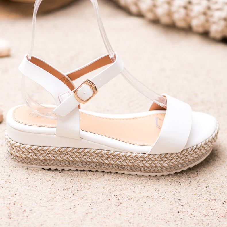 Weide Białe Sandały Z Ozdobną Platformą 1