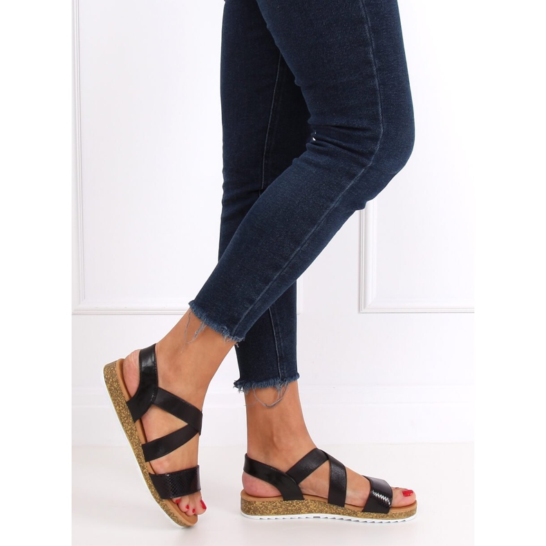 Sandałki damskie czarne AM042 Black 1