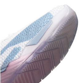 Buty Nike Metcon 5 Premium W CJ0818-146 białe czerwone 2