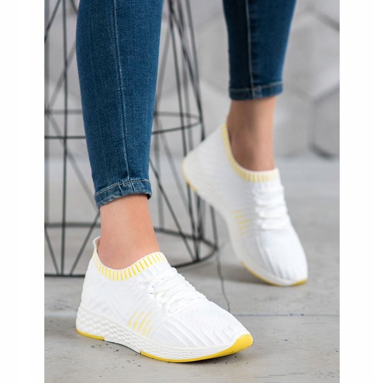 SHELOVET Wsuwane Obuwie Tekstylne białe 1