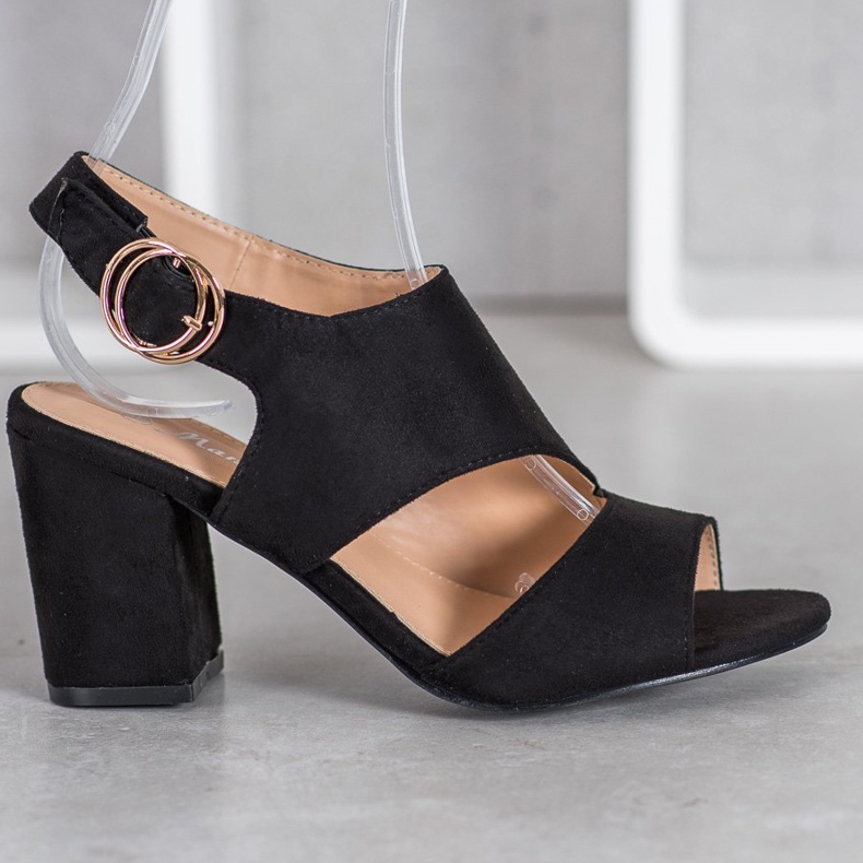 Mannika Czarne Sandały Na Obcasie 2