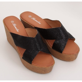 Klapki na koturnie czarne 10-235 Black 1