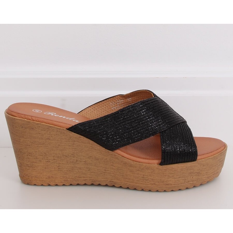 Klapki na koturnie czarne 10-235 Black 2