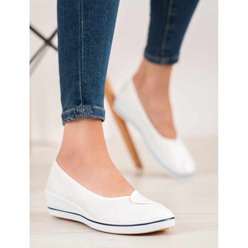 Comer Baleriny Z Brokatem białe 1