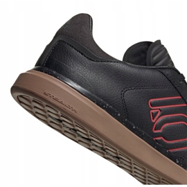 Buty adidas Sleuth Dlx M EG4614 czarne 1