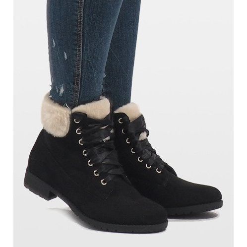 Czarne sznurowane botki ocieplane C-7100 2