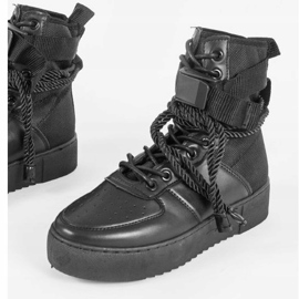 Czarne sneakersy płaskie sznurowane Y-026 2