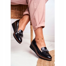 Vinceza Mokasyny Damskie Czarne Lakierowane Na Koturnie Abba 2