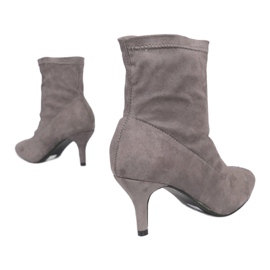 Szare botki na szpilce wsuwane F183 1