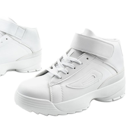Białe sneakersy sportowe z eko-skóry B-05 1