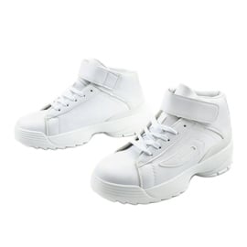 Białe sneakersy sportowe z eko-skóry B-05 2