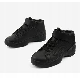 Czarne sneakersy sportowe z eko-skóry B-05 2