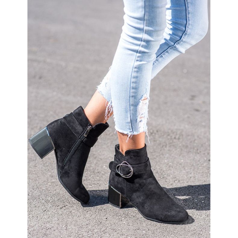 Goodin Botki Z Ozdobną Sprzączką czarne 1