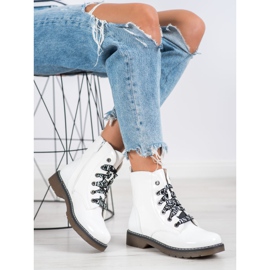 Lakierowane Workery VINCEZA białe 1