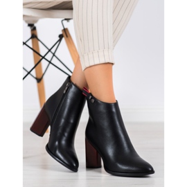 Filippo Botki Na Ozdobnym Słupku czarne czerwone 2